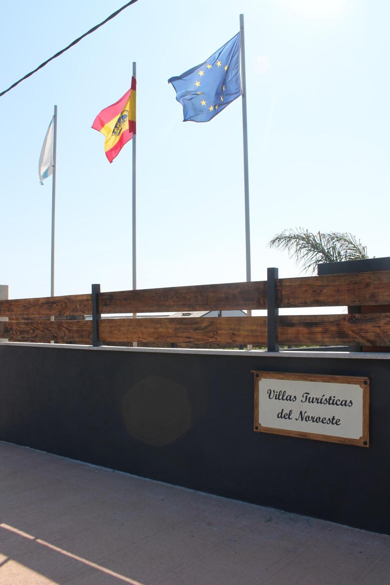 Villas Turisticas Del Noroeste บียานูเอบา เด อาโรซา ภายนอก รูปภาพ